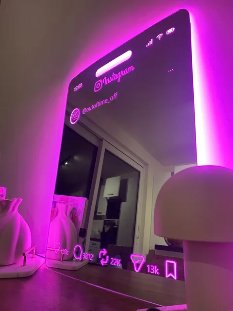 Photo du miroir fabriqué dans notre atelier — Vanity · Rose signature